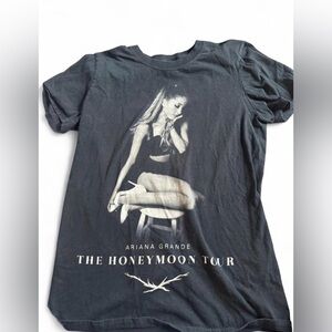 Ariana Grande The Honeymoon Tour